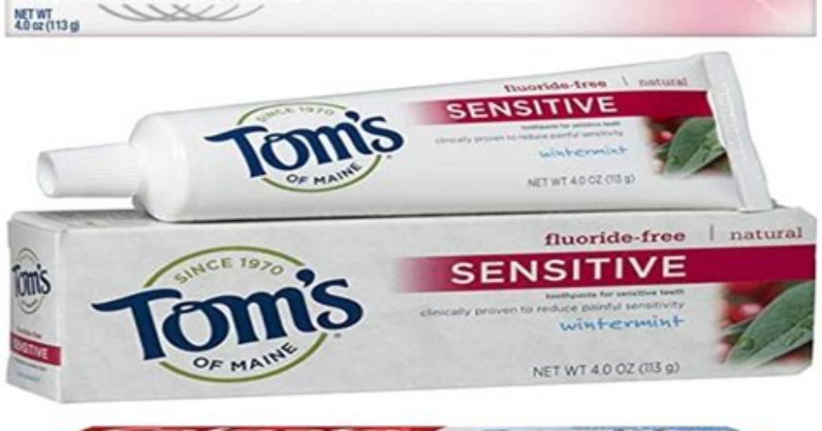 10 Best Toothpastes for Sensitive Teeth in 2021 for a Healthy Smile