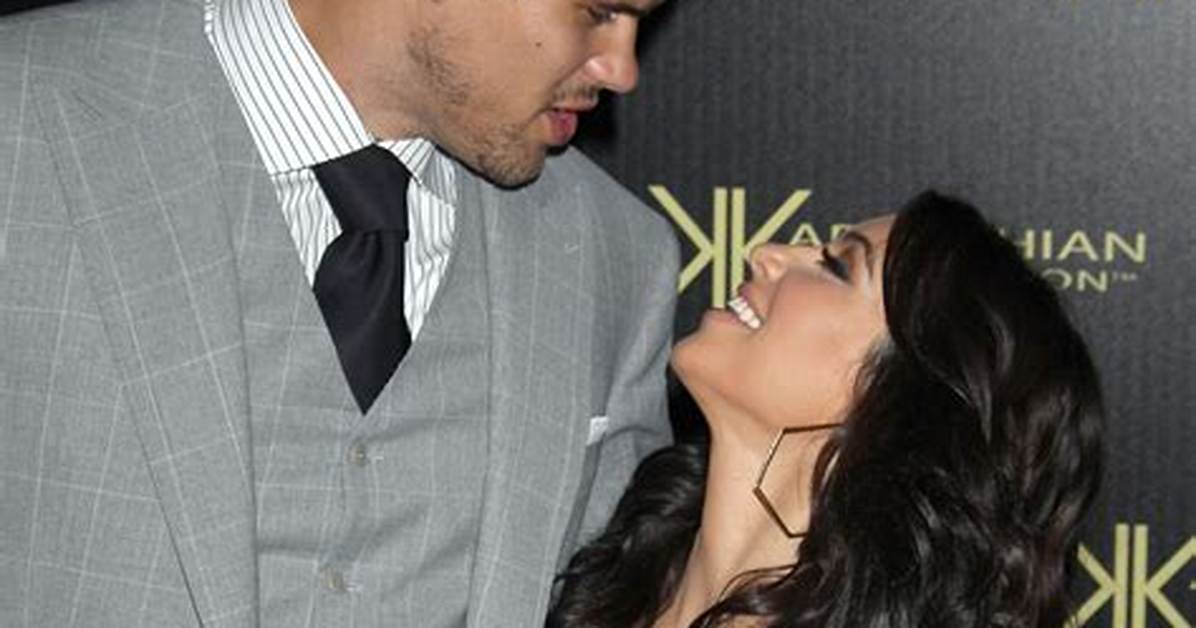 10 Hollywood Relationships That Are Rumored to Be Fake