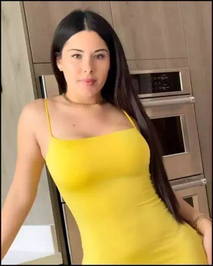 Adriana Olivarez: Age, Bio, & Rising Star on Social Media | Unveiled