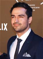 Alfonso Herrera Wiki, Age, Net Worth, Girlfriend, Family, Biography & More
