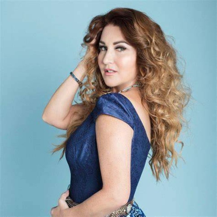 Alicia Villarreal: The Remarkable Journey of a Beloved Mexican Singer