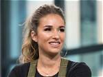 American Singer, Songwriter and an Entrepreneur, Jessie James Decker's Relationship and Net Worth