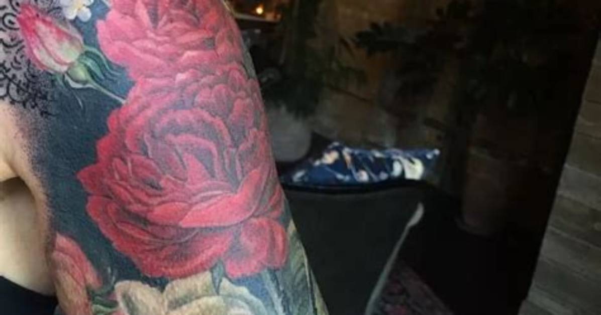 An Artist Covers Her Clients with Blackout Floral Tattoos That Look Like Fancy Clothing