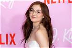 Anna Cathcart Single: 'Xo, Kitty' Star Dating History, Exes