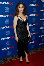 Bernadette Peters Height
