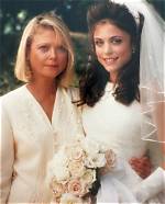 Bethenny Frankel’s Mom Claims Bethenny’s Lying About Toxic Childhood