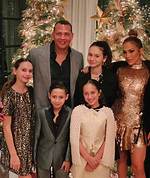 Blended Family! Jennifer Lopez Spends Quality Time with Emme and Ben Affleck’s Daughter Violet: Photos
