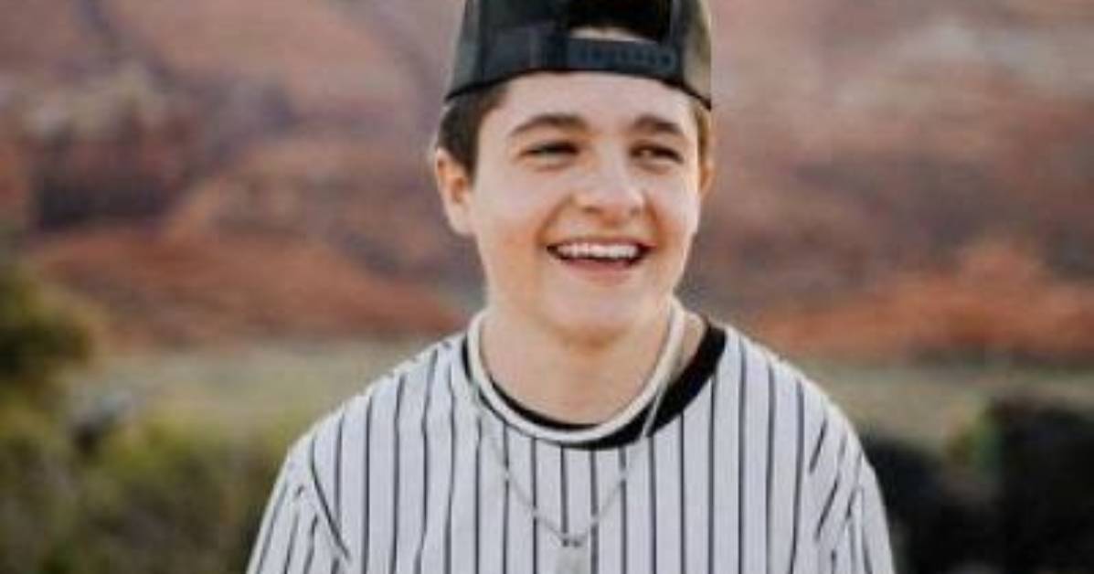 Boston Mikesell: Youtube Star, Girlfriend, Height, Instagram, Age, Career and Net Worth