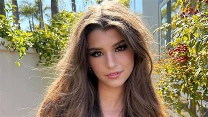 Brooke Monk: Bio, Facts & Viral Journey on TikTok & YouTube