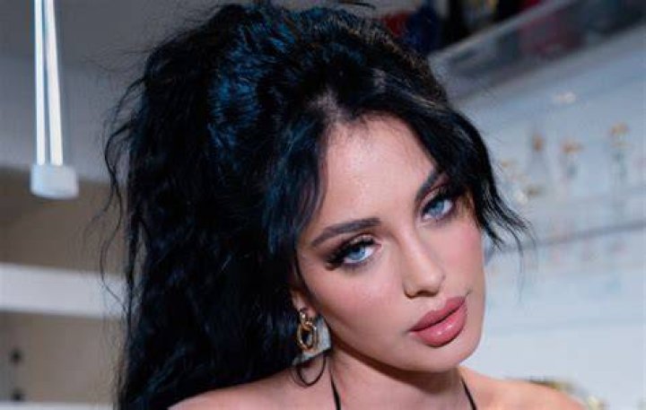 Camilla Araujo: Age, OnlyFans & More! All You Need to Know