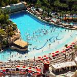 Can Luxor Guests Use Mandalay Bay Pool in Las Vegas