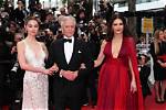 Carys Zeta Douglas- Is Catherine Zeta Jones Daughter Dating?