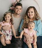 Catelynn Lowell: Pregnant with Baby #4! !!