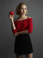 Chilling Adventures of Sabrina Cast: Kiernan Shipka, Ross Lynch