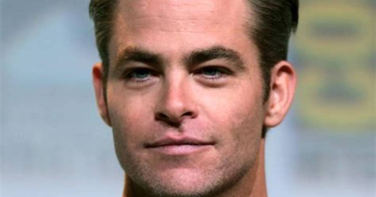 Chris Pine - Age, Bio, Birthday, Family, Net Worth