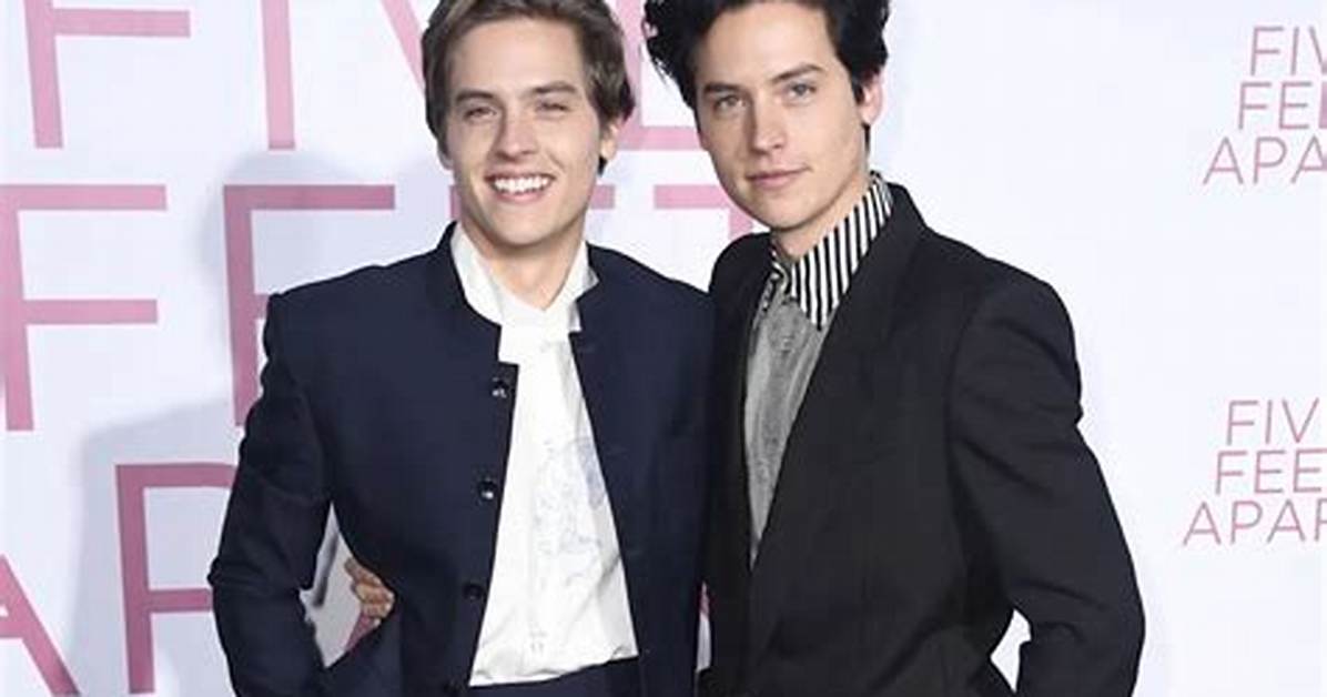 Cole Sprouse Gushes That He’s ‘Lucky’ to Have Lili Reinhart in His Life in Sweet Birthday Post