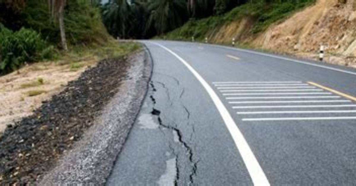 Cracks in Pillars, Sinking Road Lead to Fear Among Residents