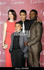 David Oyelowo and Family Attend Palm Springs Awards Gala [Video]