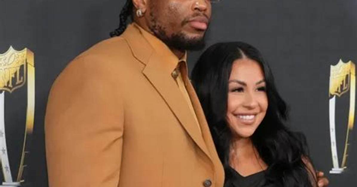 Derrick Henry Net Worth, Age, Height, Wife