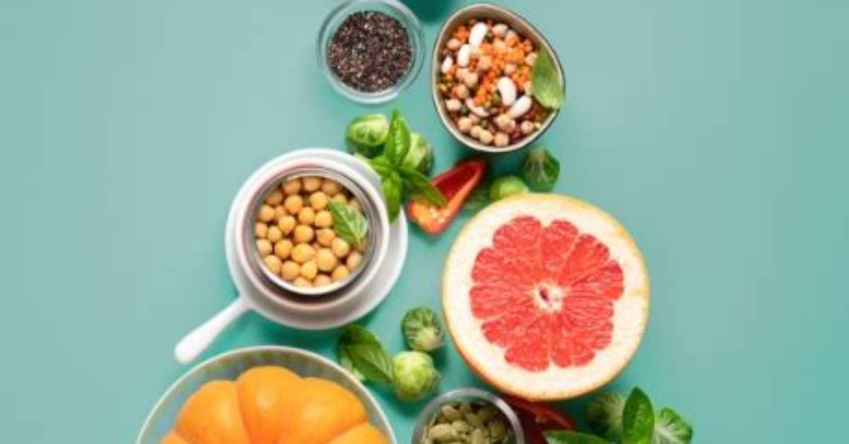 Eating Healthy During the Holidays: Here’s How + Dietitian Tips