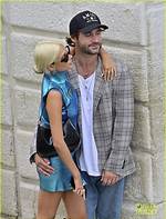 ‘Elite’ Actress Valentina Zenere Flaunts Pda with Boyfriend Jordi Llado During Trip to Venice! | Jordi Llado, Valentina Zenere | Just Jared: Celebrity News and Gossip