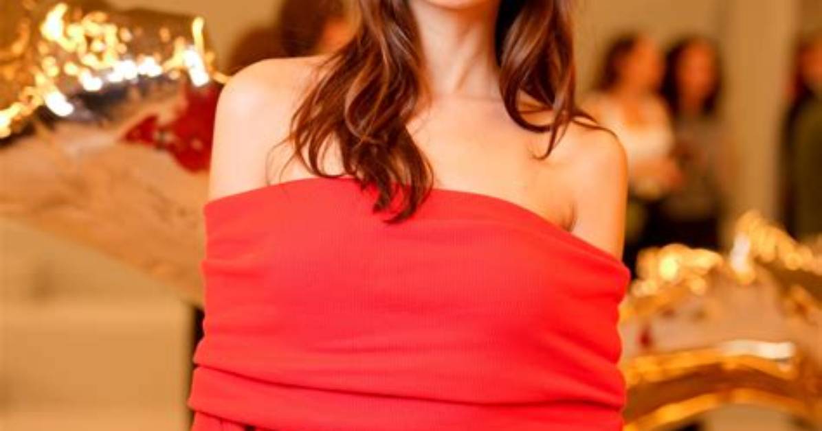 Emily Ratajkowski Shares One of Her ‘Treasures’ and It’ll Literally Make You ‘Aww’ out Loud, We Promise