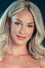 Emma Hix Age, Wiki, Bio, Height, Boyfriend, Net Worth Family