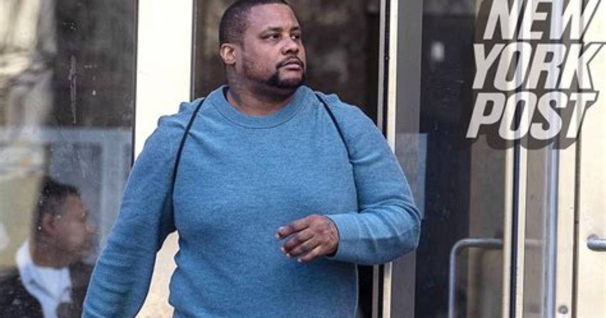 Ex-Nfl Rb Derrick Ward Pleads Not Guilty to Robbery Charges Ex-Nfl Rb Derrick Ward Pleads Not Guilty to Robbery Charges 29 1/3/2024 3:58 Pm Pt