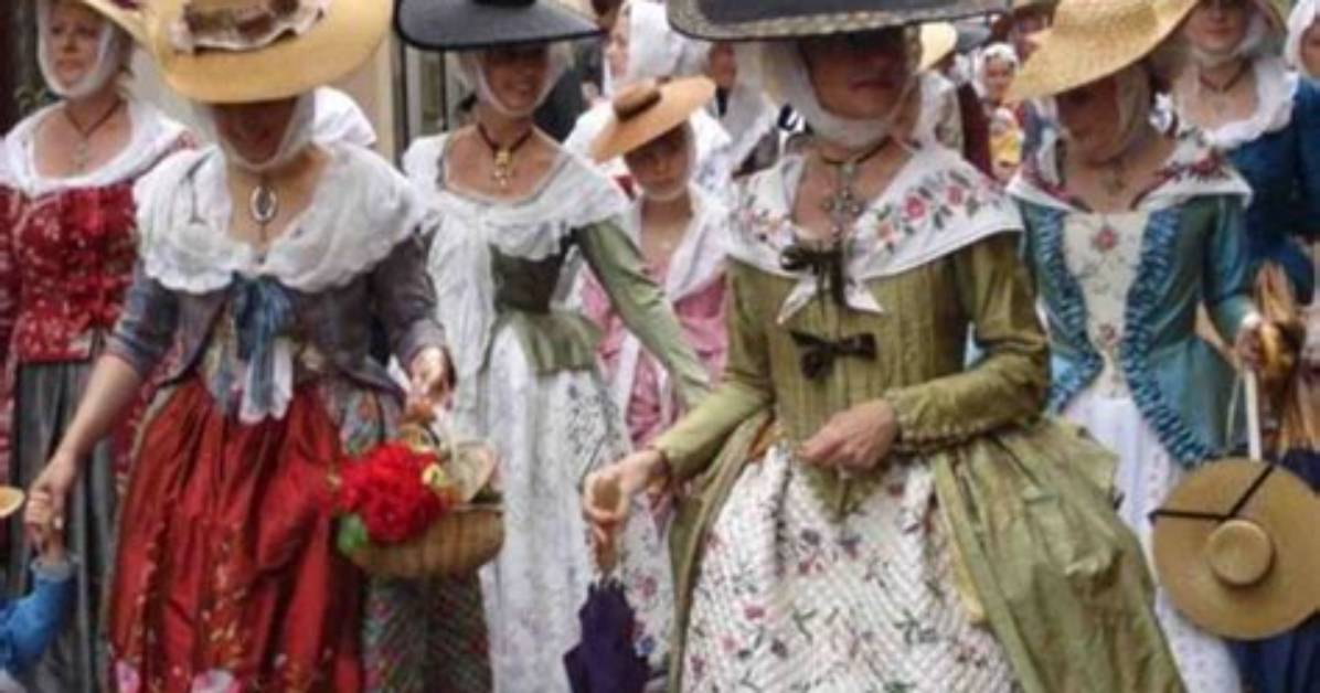 Exploring the Legacy of Traditional French Clothing