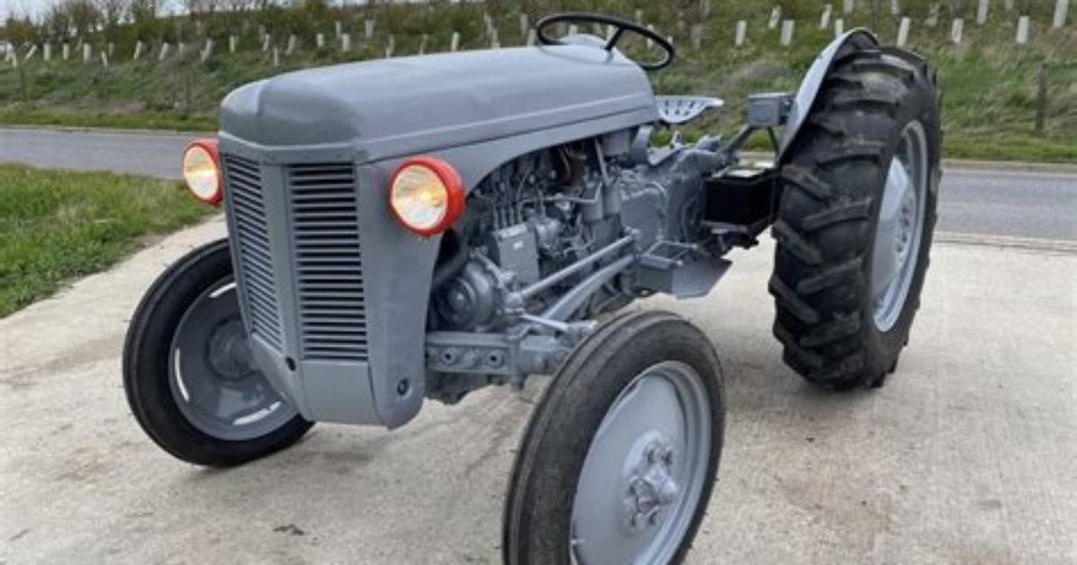 Ferguson Te-20 Tractor Price, Specs, Review 2022
