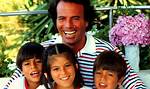 Fils De Julio Iglesias
