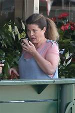 Former Baywatch Star Yasmine Bleeth Is Spotted 20 Year's After Retiring, and People Are Praising Her Looks