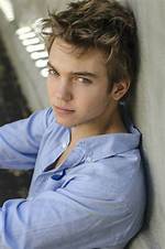Franco Masini (Tv Actor) - Wiek, Urodziny, Bio, Fakty, Rodzina, Wartość Netto, Wzrost I Więcej