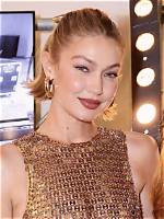 Gigi Hadid’s Net Worth, Biography, Height, Feet, Instagram & Photos