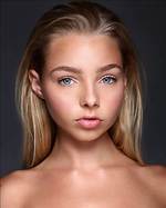 Gwen Rachel [Model] Biography, Wiki, Salary, Height, Age & More