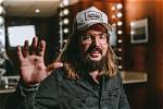 Hire Dusty Slay for a Corporate Event or Performance Booking.