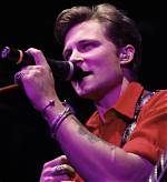 Hire Frankie Ballard for a Corporate Event or Performance Booking.