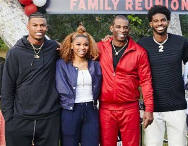 How Many Kids Does Deion Sanders Have? A Comprehensive Guide