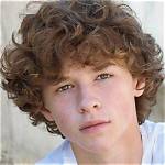 How Old Is Dylan Hoffman? Dylan Hoffman Age