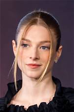 Hunter Schafer Jeune: “Hunter Schafer: Retour Sur Son Enfance Et Début De Carrièredans Le Mannequinat”