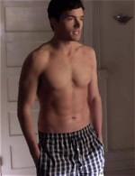 Ian Harding Height, Weight, Age, Girlfriend, Family, Facts, Biography