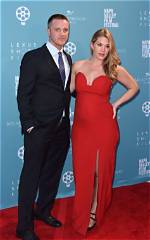 Is Dawni Sahanovitch Still Devon Sawa's Wife?