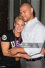 Is She Married to Aaron Handy? Kids & Family