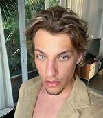 Jake Bongiovi Wiki, Age, Fiancee, Girlfriend, Net Worth & Parents