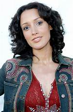 Jennifer Beals