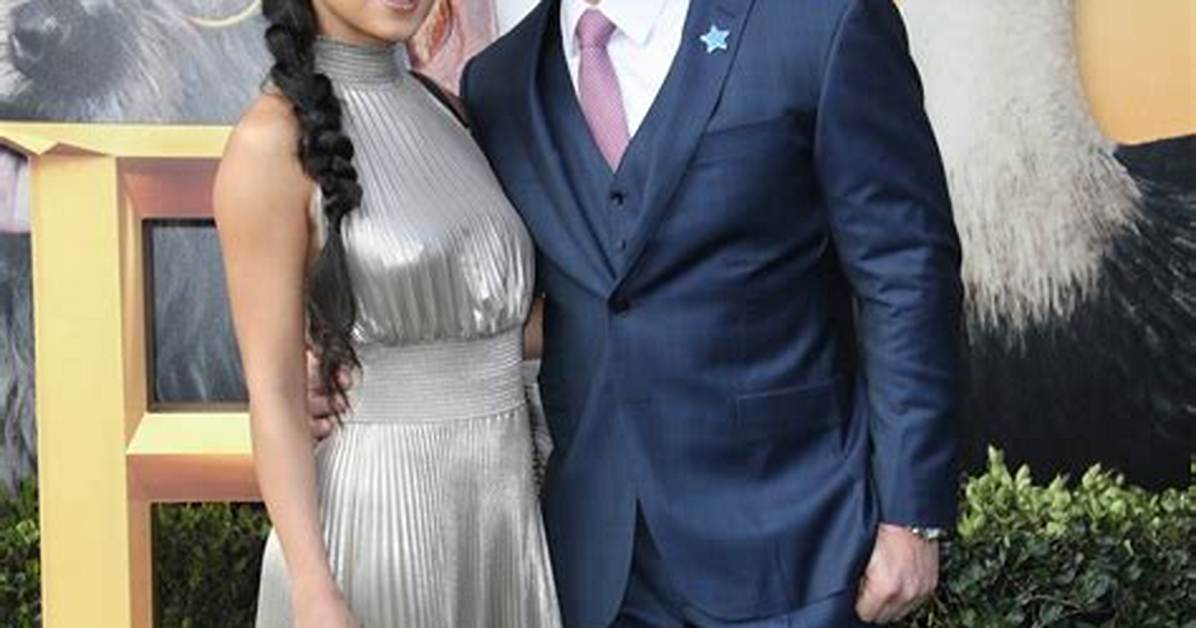 John Cena Reveals the Nsfw Thing Wife Shay Shariatzadeh Makes Fun of Him for: ‘My Size’