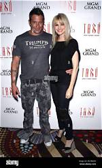 Johnny Messner Height