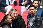 Jude Bellingham Parents, Transfer to Real Madrid, Girlfriend and More