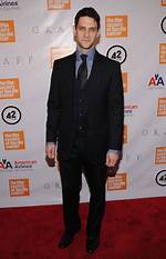 Justin Bartha Height, Weight, Age, Girlfriend, Family, Facts, Biography