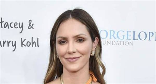 Katharine Mcphee – Height, Weight, Bra Size, Measurements & Bio
